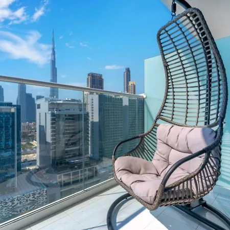Skyline 20Th 1Br With Stunning Burj Khalifa View Apartment Dubai Exterior photo