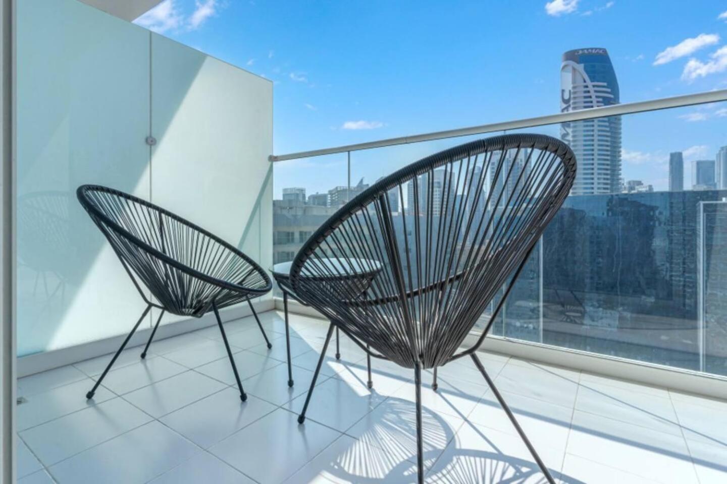 Skyline 20th 1br With Stunning Burj Khalifa View *